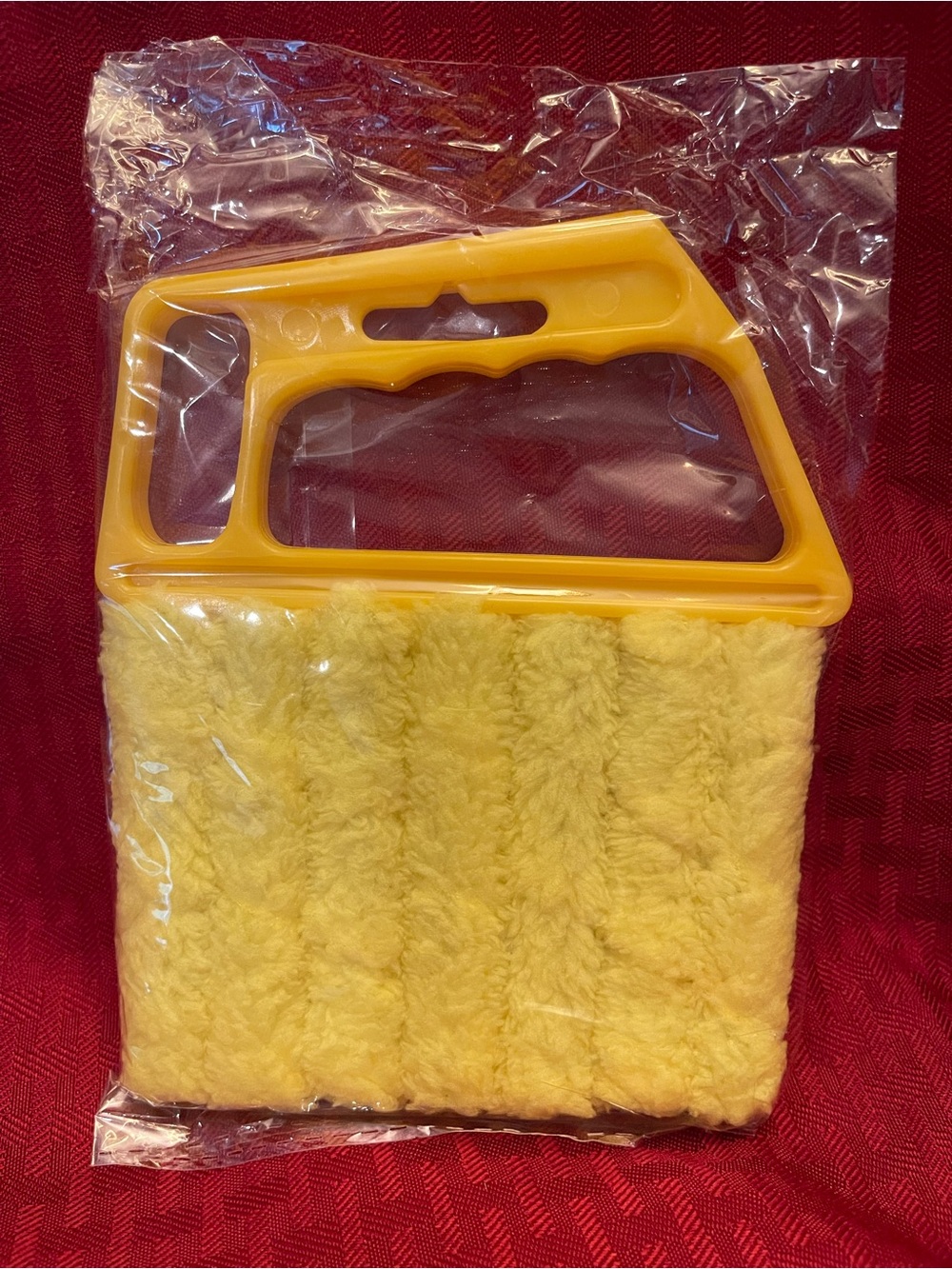 Yellow Window Cleaning Hand Pad with Ergonomic Handle